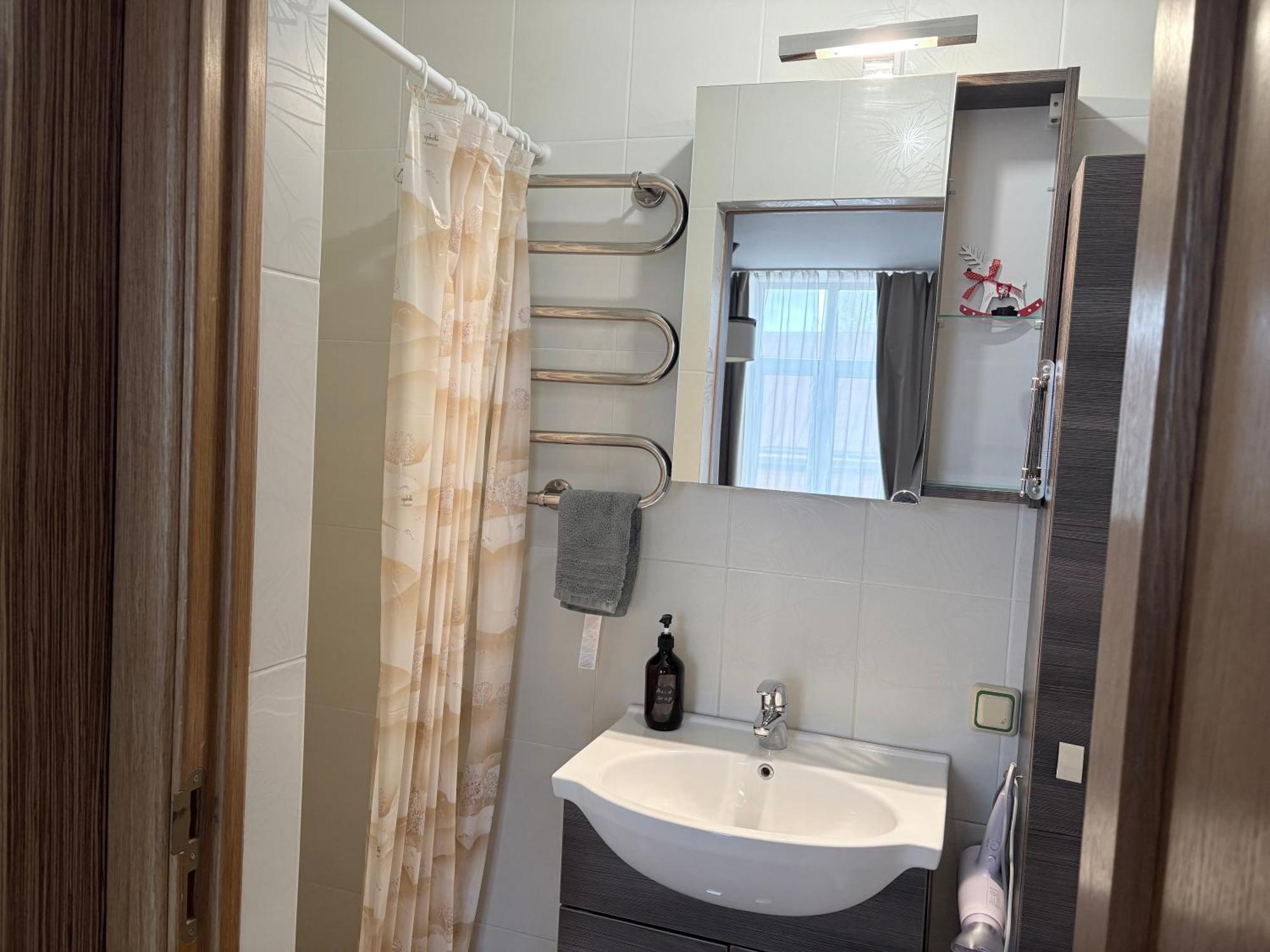 Fresh&Cozy Apartment, Parking Free, 15 Min Walk To Center Riga Luaran gambar